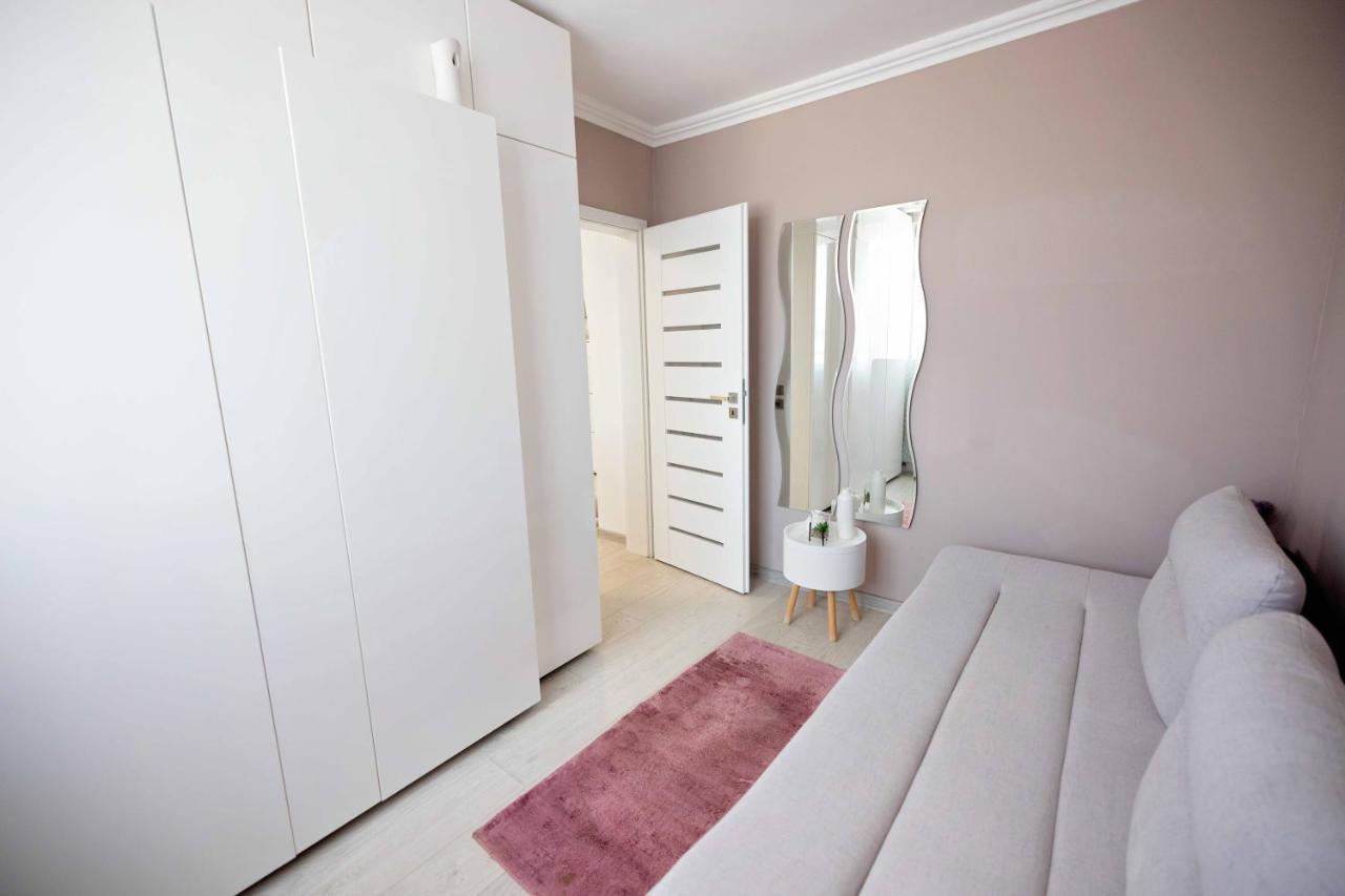 Joyful Apartment Timişoara Eksteriør bilde